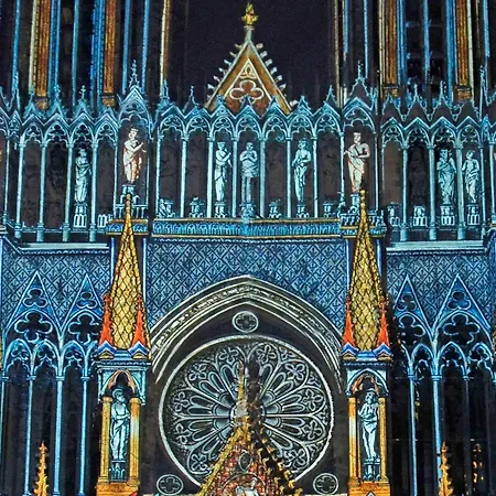 Ibis Styles Centre Cathedrale ホテル