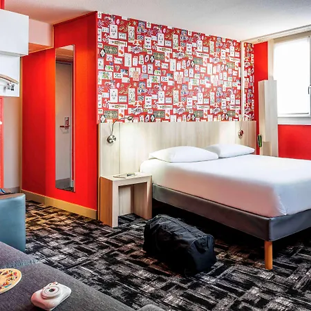 Ibis Styles Centre Hotel