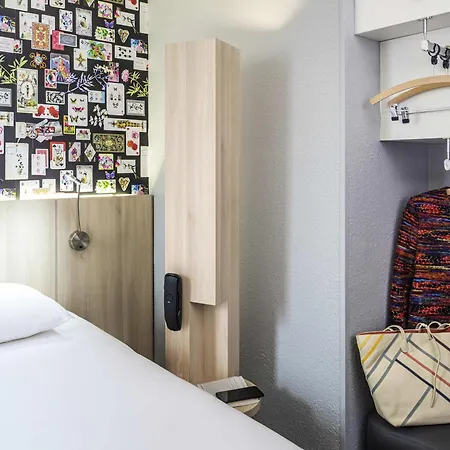 Ibis Styles Centre Cathedrale Реймс