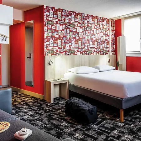 Ibis Styles Centre Hotel 3*
