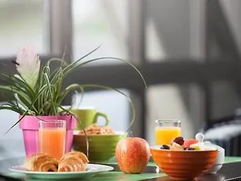 Ibis Styles Centre Cathedrale 3* Ρενς