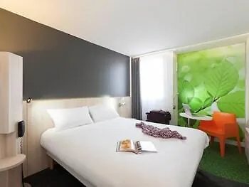 Ibis Styles Centre Cathedrale 3* رانس