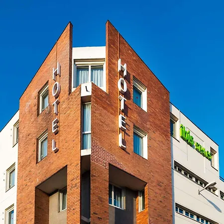 Hotel Ibis Styles Centre Cathedrale 3*