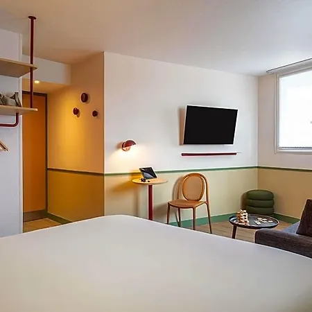 Hotel Ibis Styles Centre Cathedrale 3*