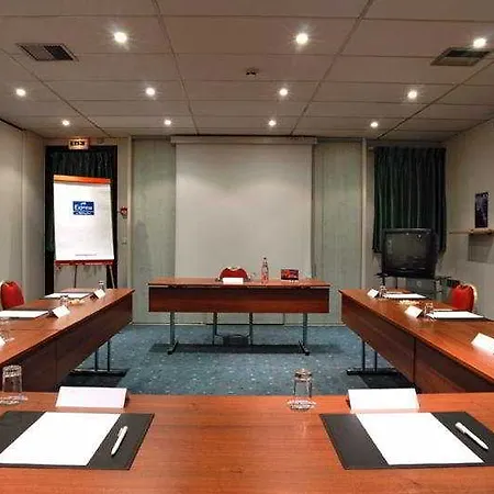 Hotel Ibis Styles Centre Cathedrale 3*