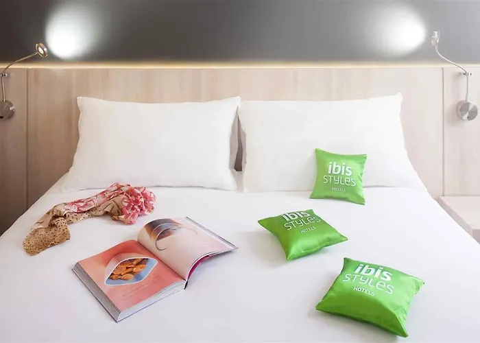 Ibis Styles Centre Cathedrale Hotell 3*