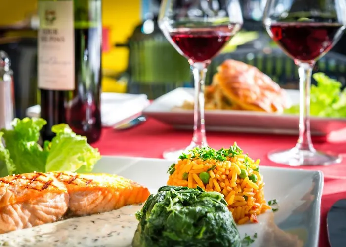 Ibis Styles Centre Cathedrale Hotel 3*